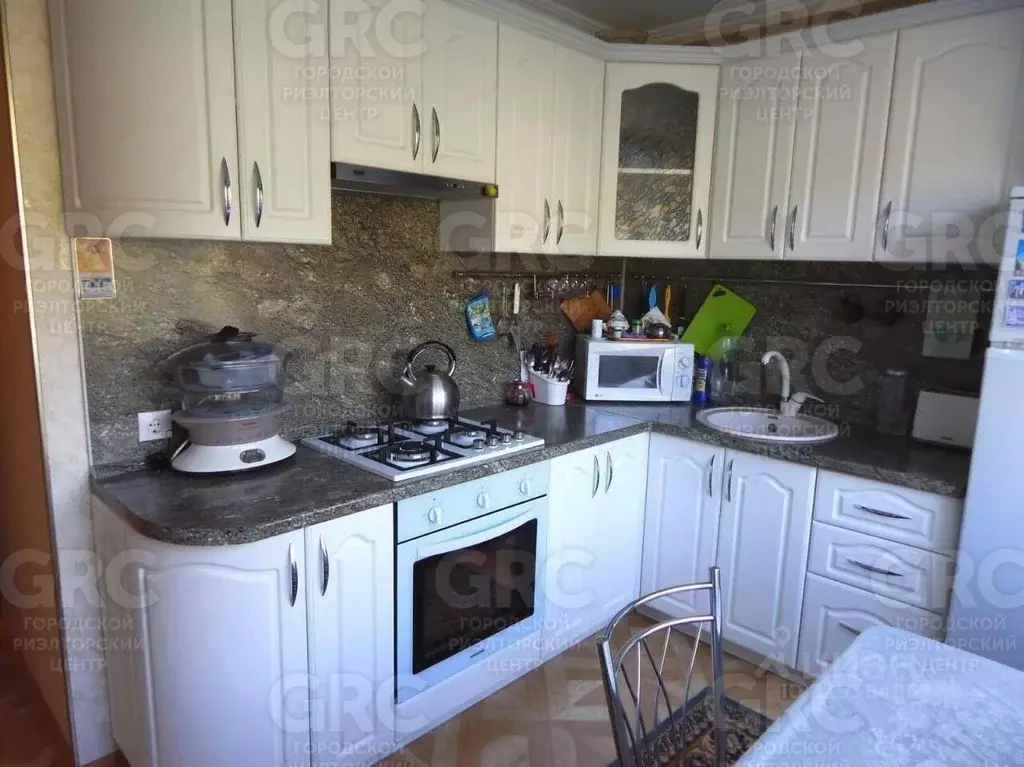2-к кв. Краснодарский край, Сочи ул. Дарвина, 97 (54.0 м) - Фото 0