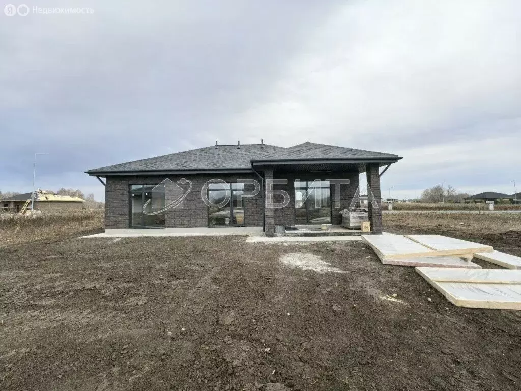 Дом в Тюменский муниципальный округ, коттеджный посёлок Онегин (100 м) - Фото 0