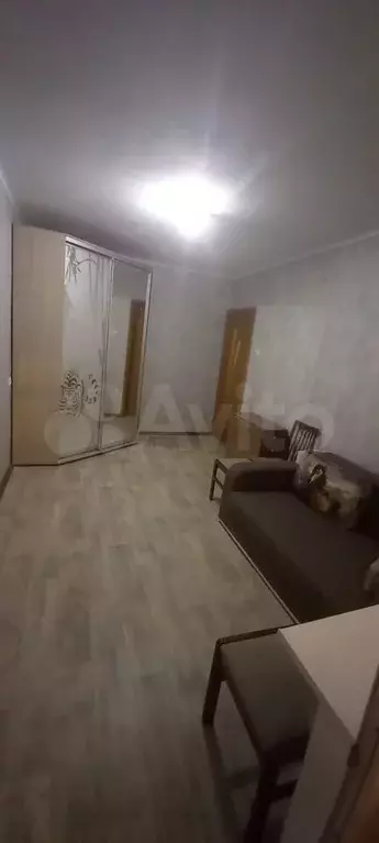 Комната 16 м в 3-к, 1/9 эт. - Фото 0