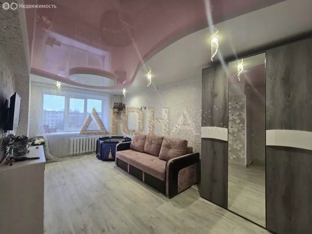 3-комнатная квартира: Нерехта, улица Победы, 5 (59 м) - Фото 1