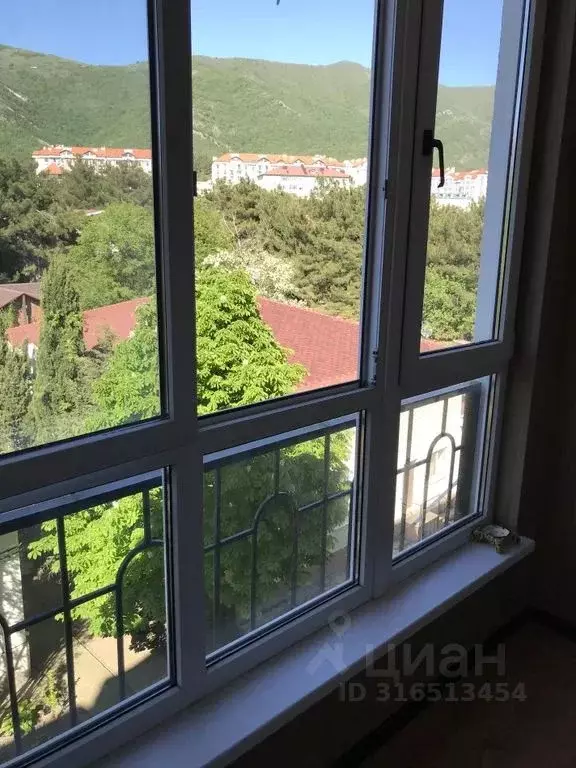 2-к кв. Краснодарский край, Геленджик Туристическая ул., 3к1 (50.0 м) - Фото 2