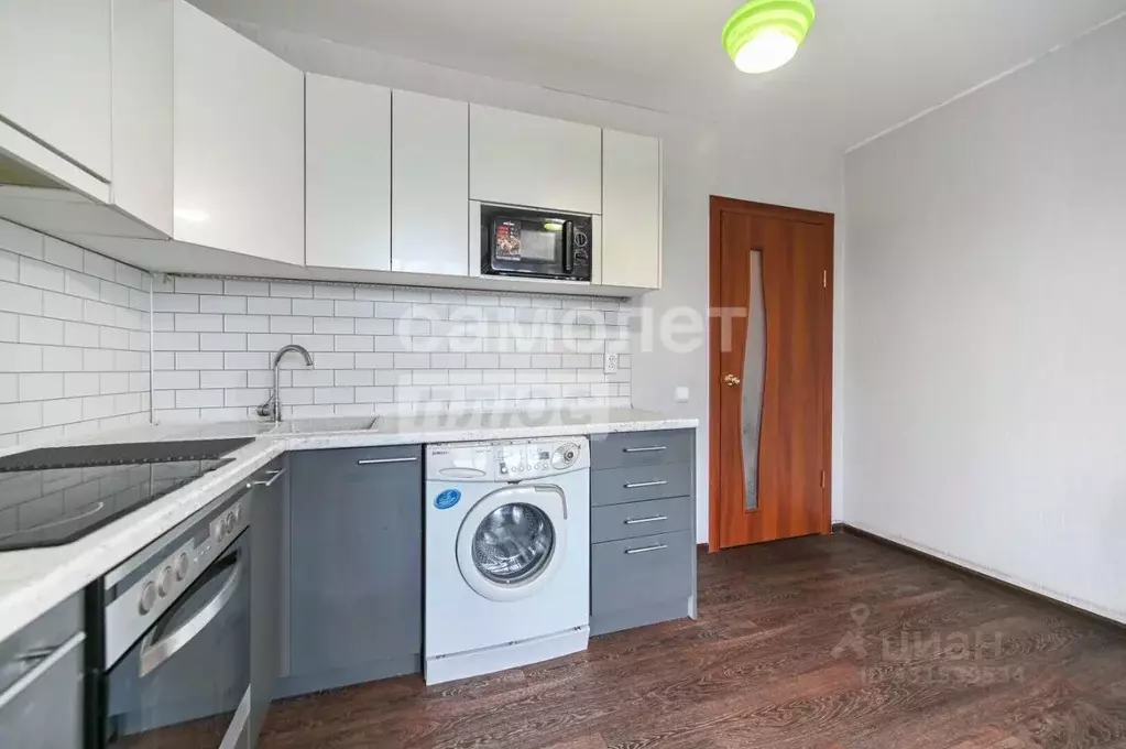 2-к кв. Алтайский край, Барнаул ул. Малахова, 44 (77.6 м) - Фото 2