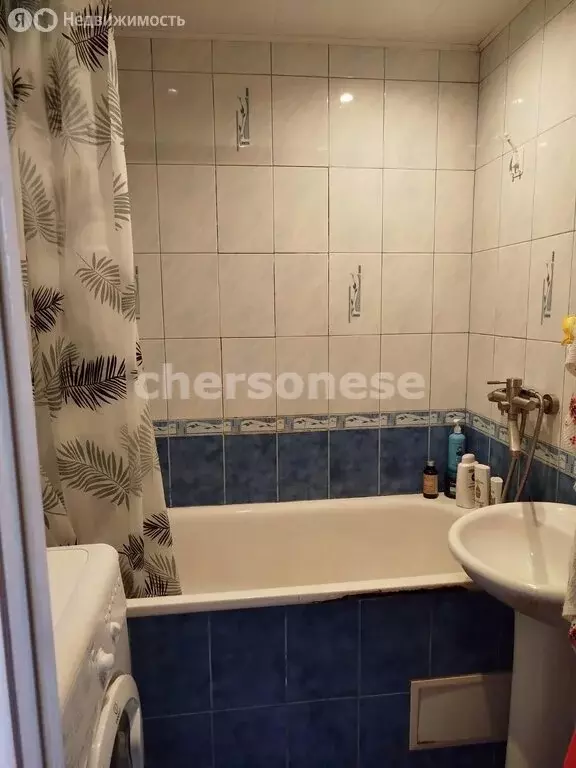 3-комнатная квартира: Севастополь, улица Молодых Строителей, 14 (70 м) - Фото 1