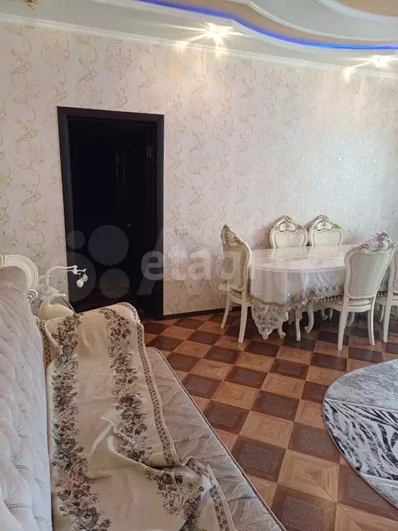 3-к. квартира, 90 м, 2/9 эт. - Фото 1