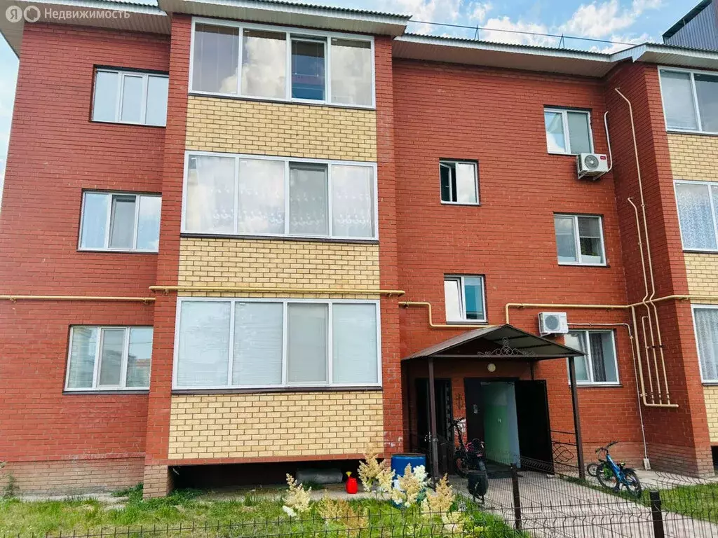 2-комнатная квартира: Буинск, улица Некрасова, 22А (51.9 м) - Фото 1