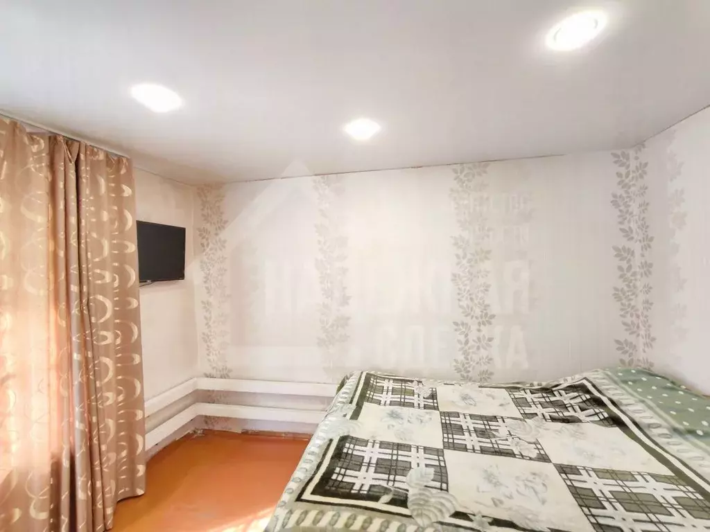 Дом в Алтайский край, Рубцовск ул. Щорса (50 м) - Фото 2