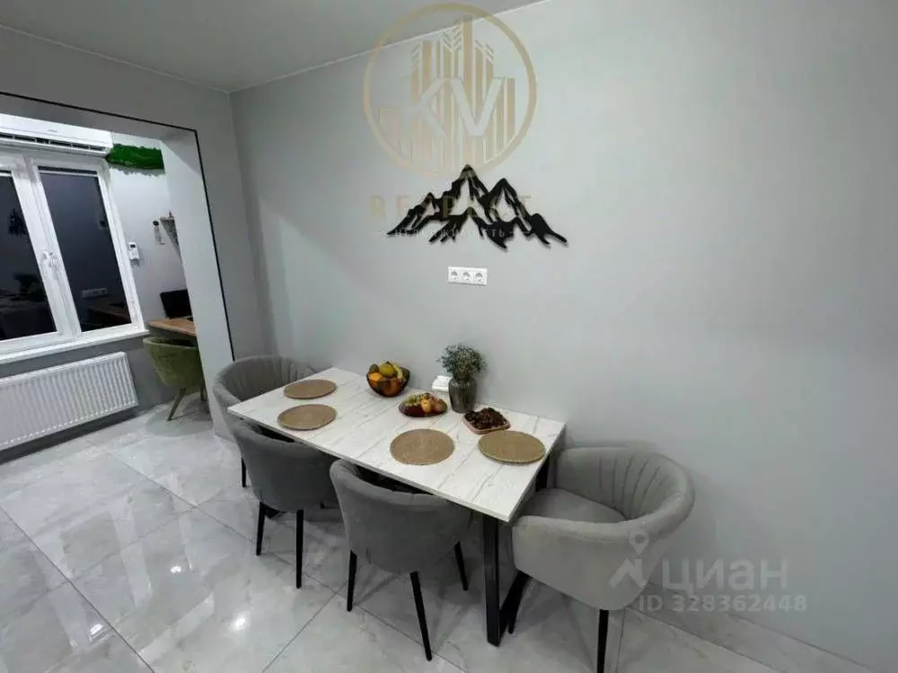 2-к кв. Ставропольский край, Лермонтов Пятигорская ул., 17/2 (56.3 м) - Фото 1