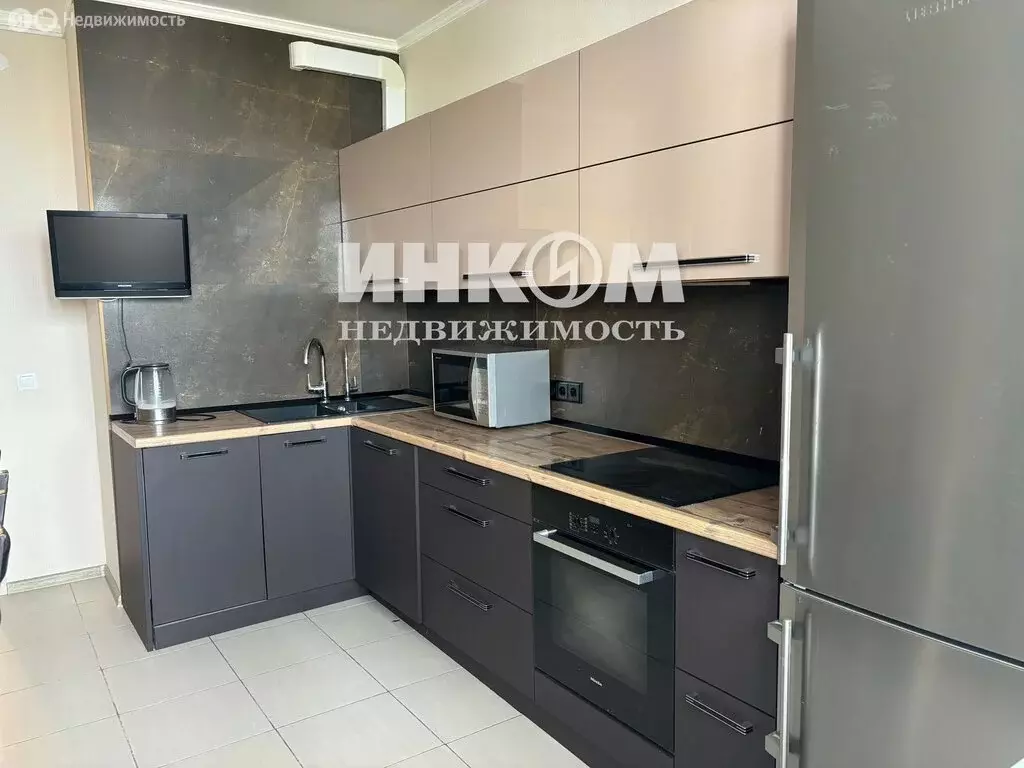 3-комнатная квартира: Москва, Судостроительная улица, 17 (70.4 м) - Фото 2