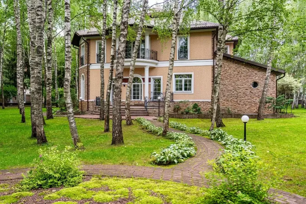 Коттедж в Московская область, Красногорск городской округ, д. ... - Фото 0