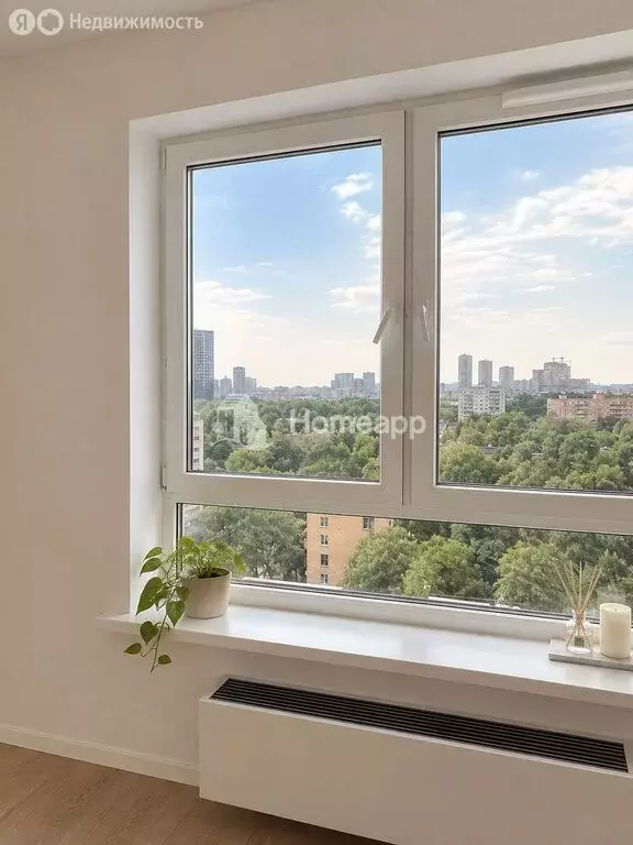 3-комнатная квартира: Москва, улица Михайлова, 15 (74.8 м) - Фото 1