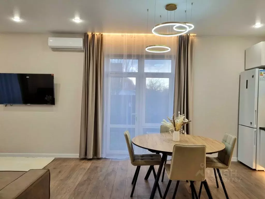 Дом в Краснодарский край, Краснодар Елизаветинская ст-ца, Компрессор ... - Фото 2