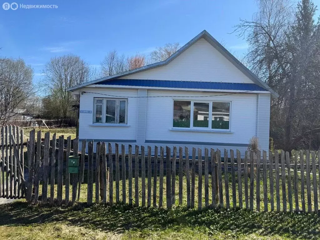 Дом в посёлок городского типа Васильевский Мох, улица Кирова, 6 (70 м) - Фото 1