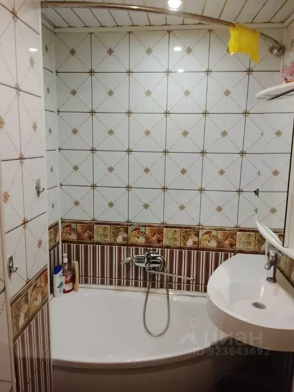 2-к кв. Волгоградская область, Ленинск 3-й мкр, 5 (45.0 м) - Фото 1