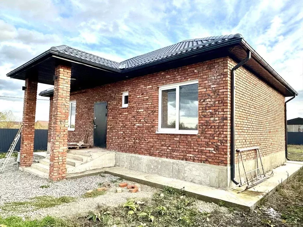 Дом в Краснодарский край, Северский район, Ильское городское ... - Фото 1