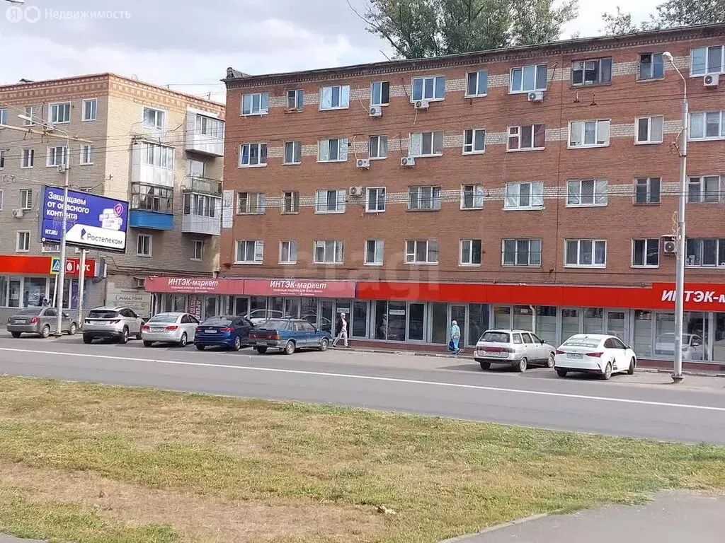 Торговая площадь (350 м) - Фото 2