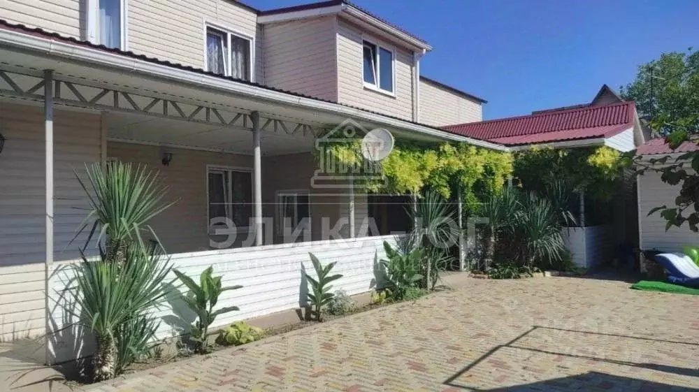 Дом в Краснодарский край, Геленджик городской округ, с. ... - Фото 1