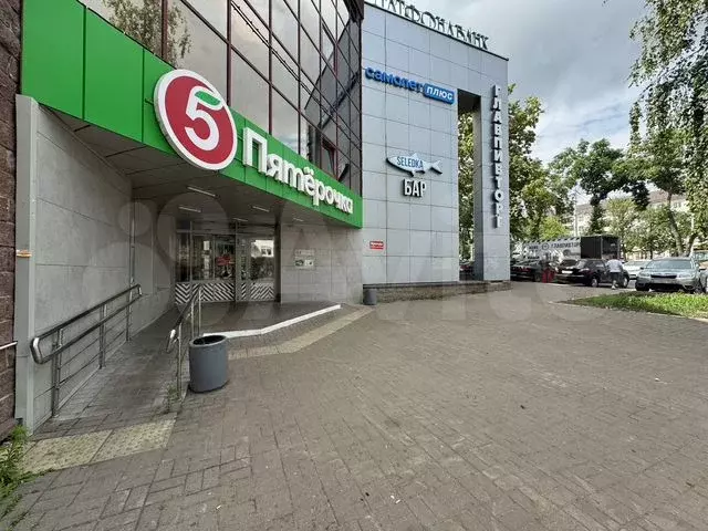 Под офис, клинику, торговлю 631 м - Фото 0