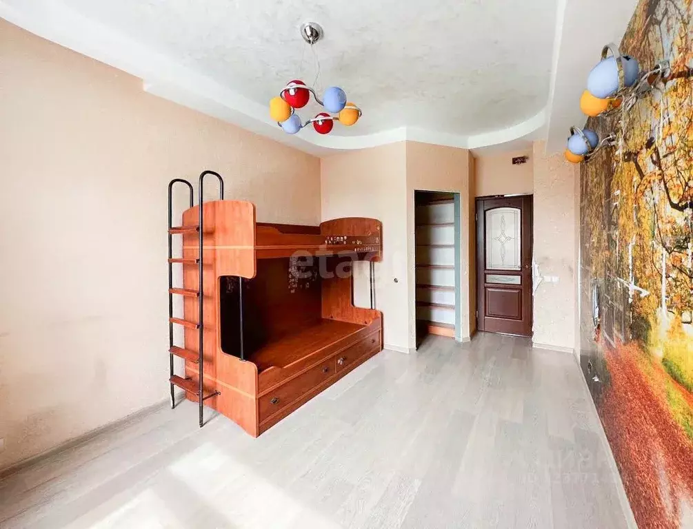 4-к кв. Ярославская область, Ярославль ул. Свободы, 81/33 (105.6 м) - Фото 1