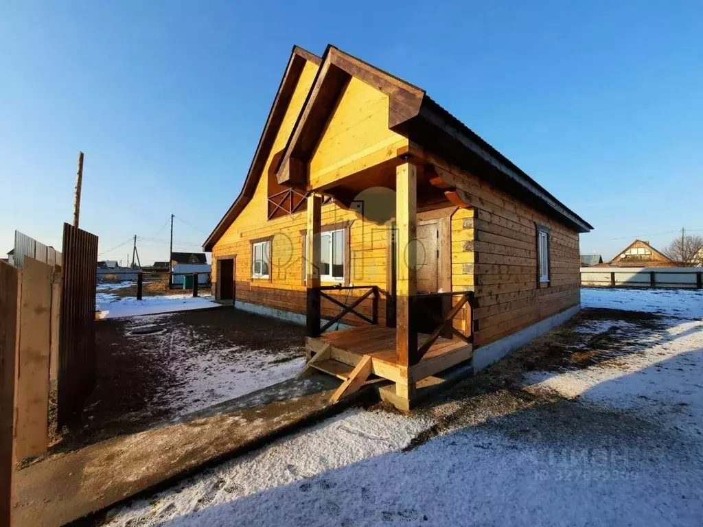 Дом в Иркутская область, Иркутский муниципальный округ, д. Куда пер. ... - Фото 1