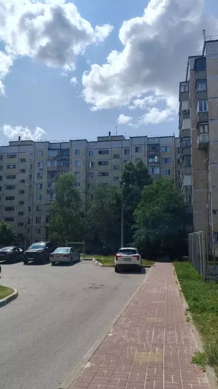 2-к кв. Белгородская область, Белгород 10-й мкр, ул. 60 лет Октября, 1 ... - Фото 0