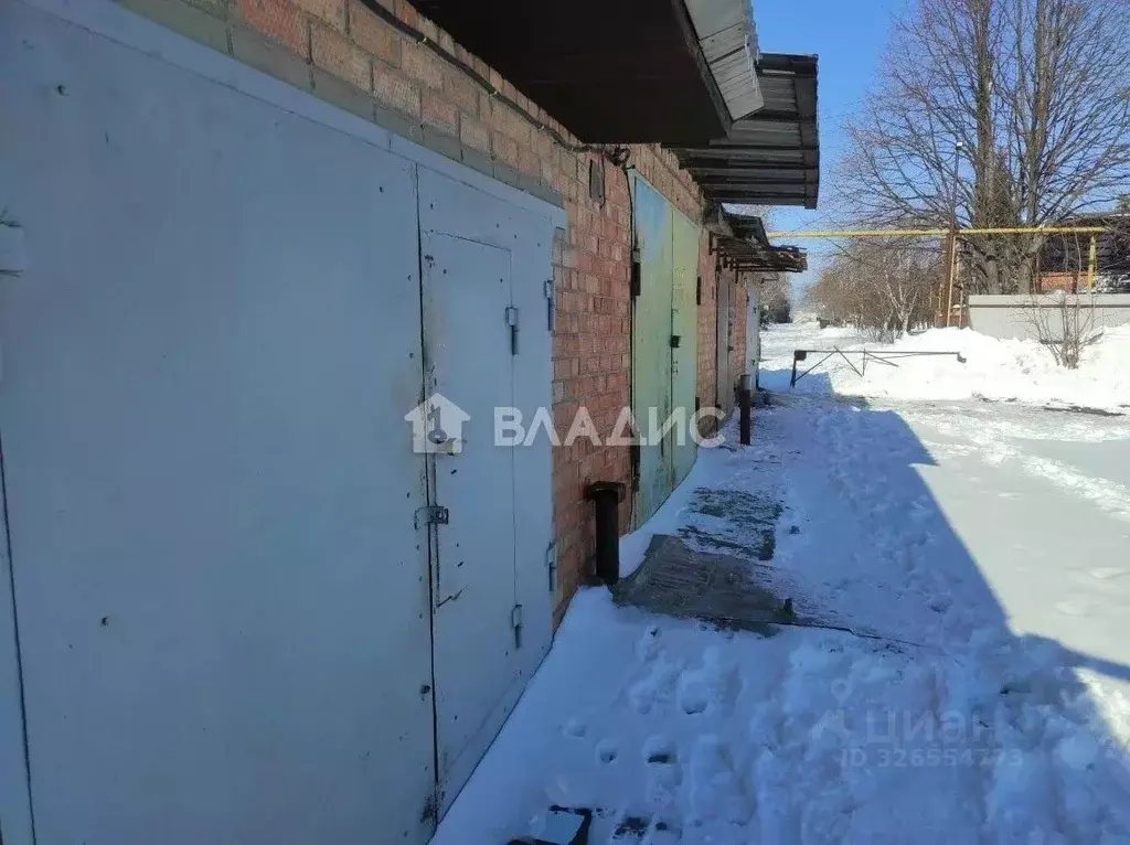 Гараж в Краснодарский край, Ейск Енисейская ул., 9/9 (40 м) - Фото 2