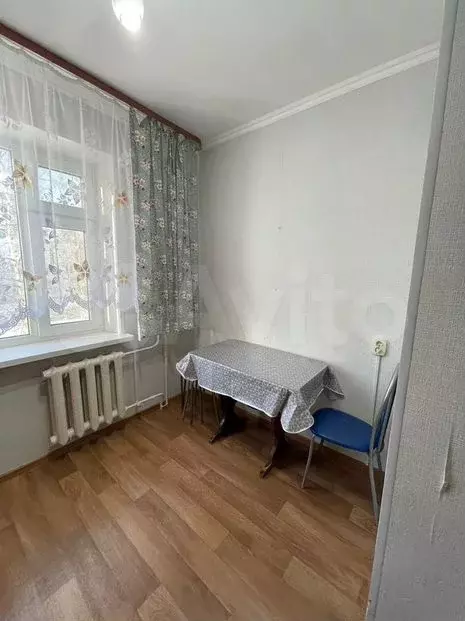 2-к. квартира, 56м, 2/5эт. - Фото 1