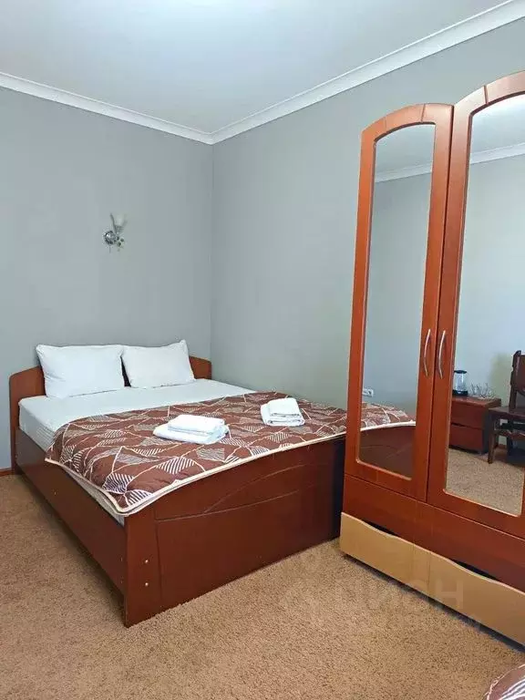 Комната Астраханская область, Астрахань ул. Бориса Алексеева, 28А - Фото 1