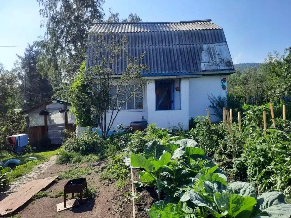 Дом в Хакасия, Саяногорск Саяногорск городской округ, ул. Пионерская ... - Фото 1