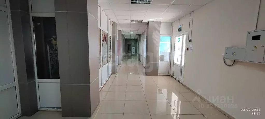 Помещение свободного назначения в Адыгея, Майкоп ул. Чкалова, 65 (22 ... - Фото 1