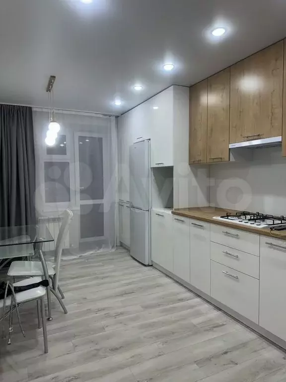 1-к. квартира, 50 м, 10/10 эт. - Фото 1