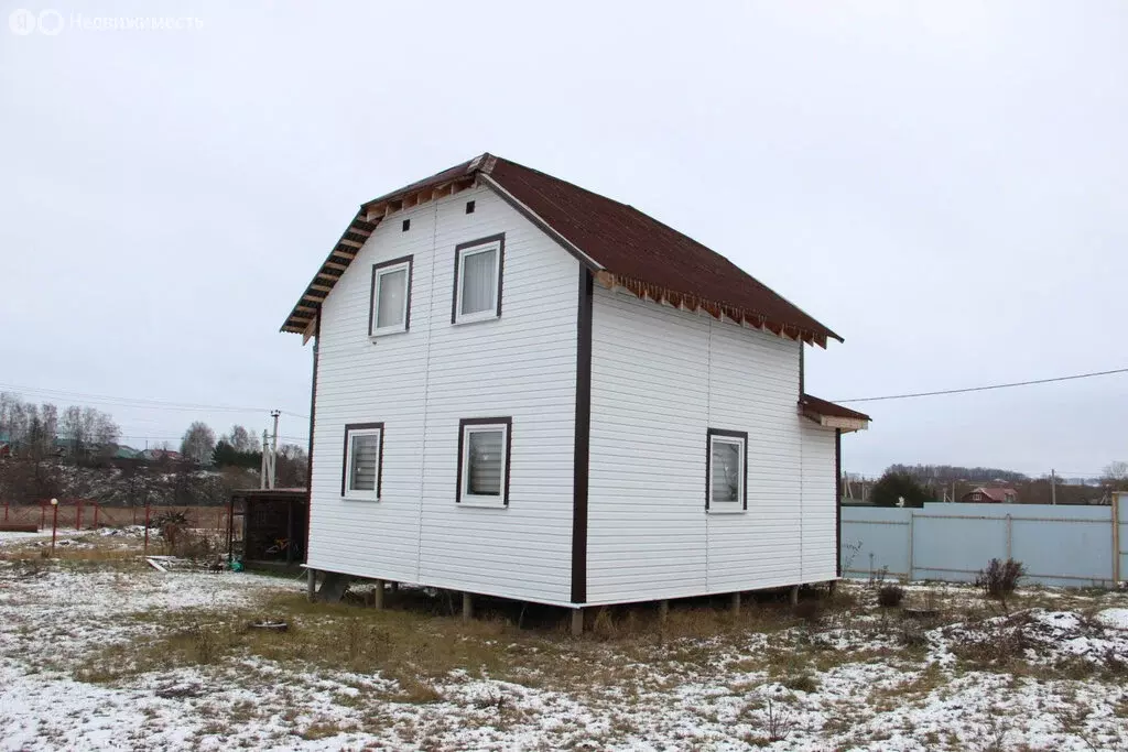 Дом в село Дмитриевское, Речная улица, 4 (95 м) - Фото 0