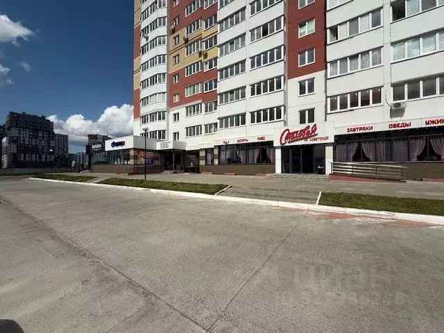Торговая площадь в Брянская область, Брянск Советская ул., 118 (297 м) - Фото 1