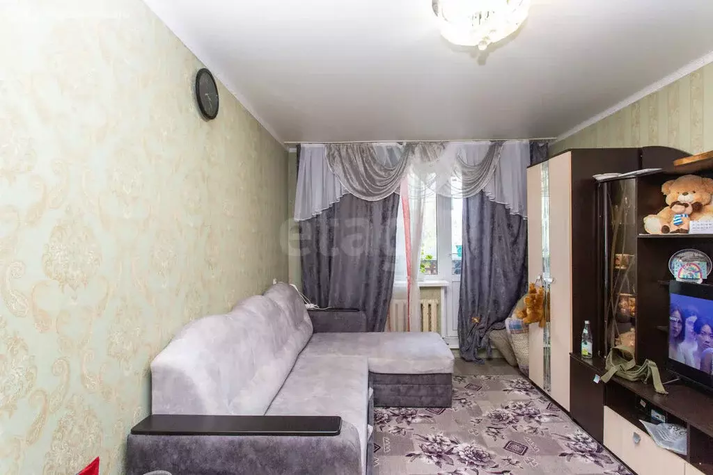 2-комнатная квартира: Тобольск, 8-й микрорайон, 25 (44.3 м) - Фото 1