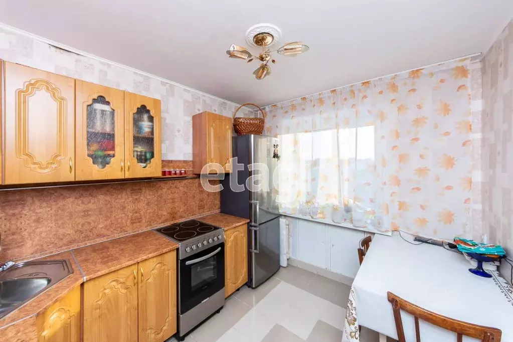 3-к кв. Тюменская область, Тюмень ул. Пермякова, 23 (61.1 м) - Фото 1