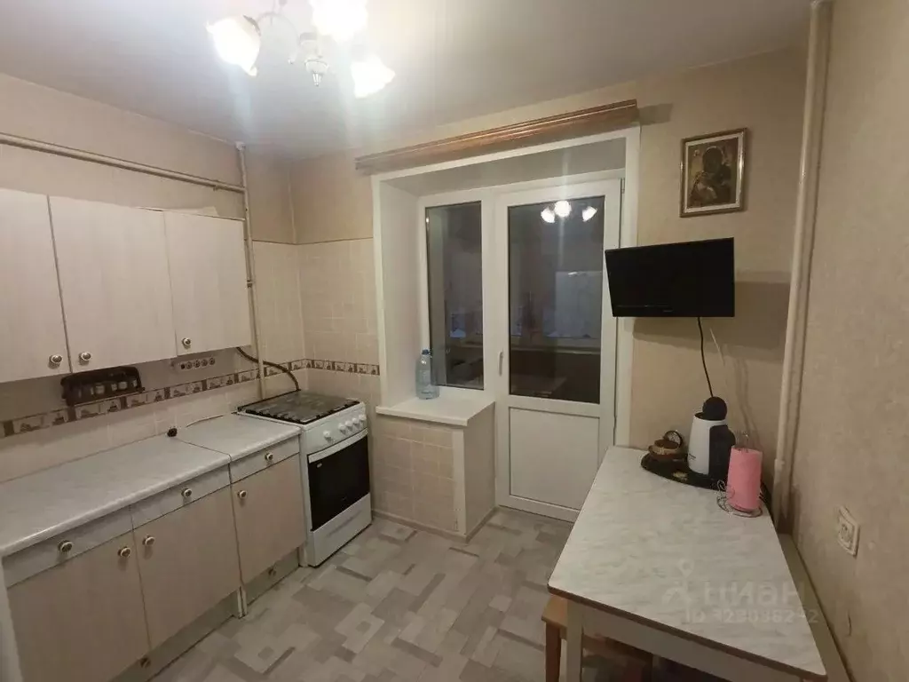 2-к кв. Кировская область, Киров ул. МОПРА, 10б (49.0 м) - Фото 1