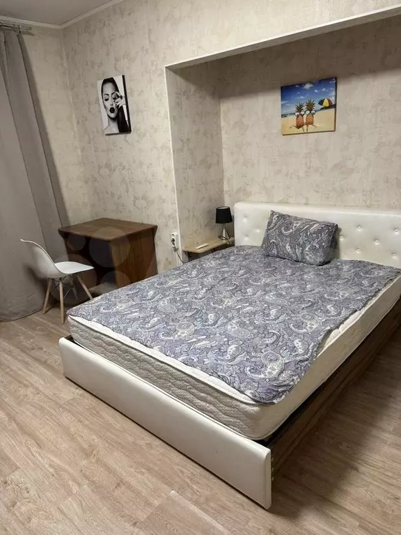 Комната 20 м в 3-к., 2/5 эт. - Фото 0