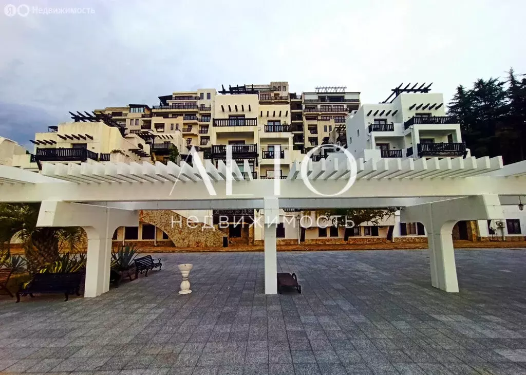 3-комнатная квартира: Сочи, микрорайон Новый Сочи, улица Пирогова, ... - Фото 2