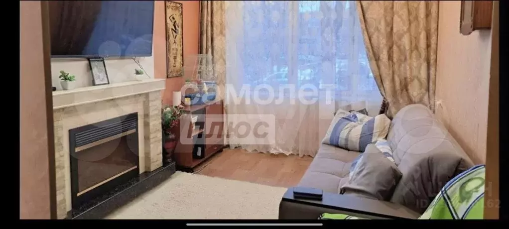 3-к. квартира, 61,3 м, 1/5 эт. - Фото 0