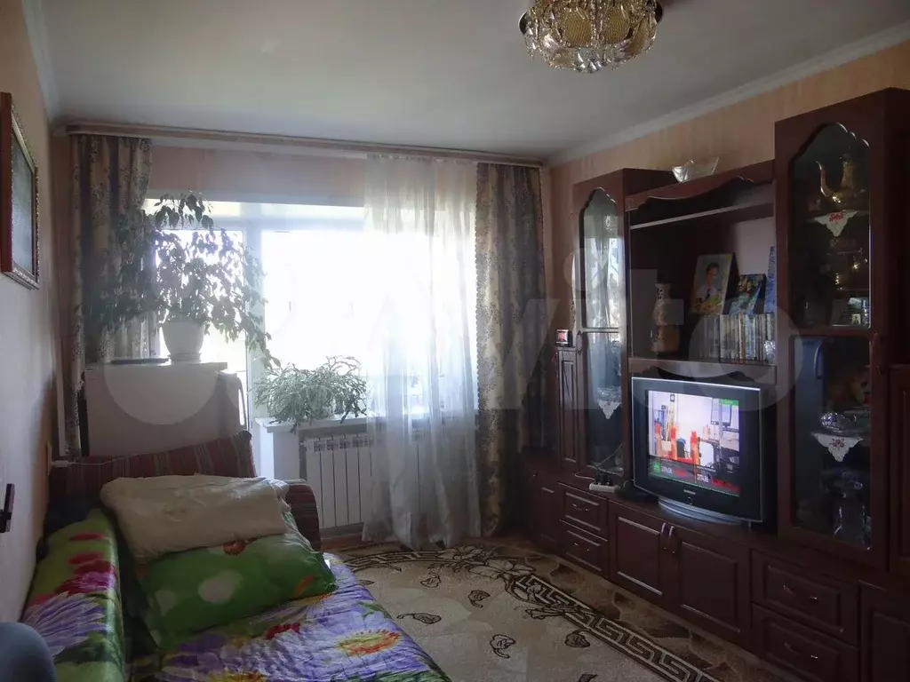 2-к. квартира, 45 м, 5/5 эт. - Фото 0