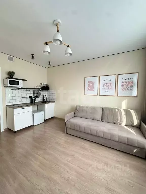 Студия Тюменская область, Тюмень Полевая ул., 117к4 (23.0 м) - Фото 0