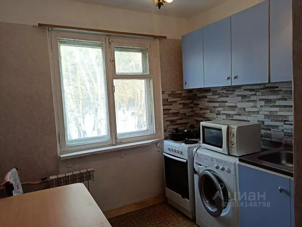 Квартира, 3 комнаты, 60 м - Фото 0