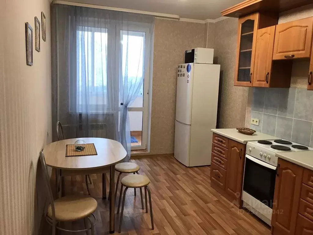 1-к кв. Оренбургская область, Оренбург Просторная ул., 19/5 (45.0 м) - Фото 1