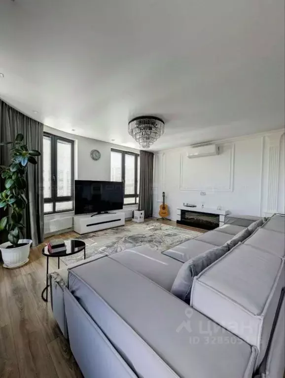 2-к кв. Татарстан, Казань ул. Алексея Козина, 2 (86.0 м) - Фото 1