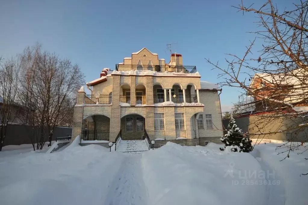 Дом в Московская область, Красногорск городской округ, с. ... - Фото 0