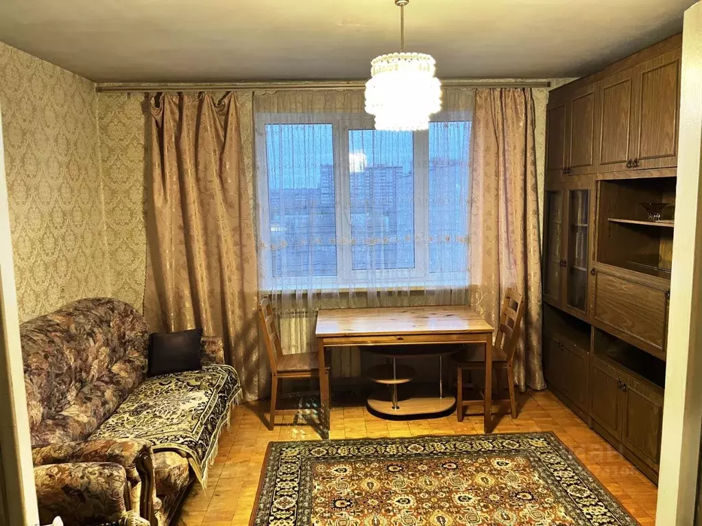 3-к кв. Свердловская область, Екатеринбург ул. Чкалова, 135 (58.0 м) - Фото 1