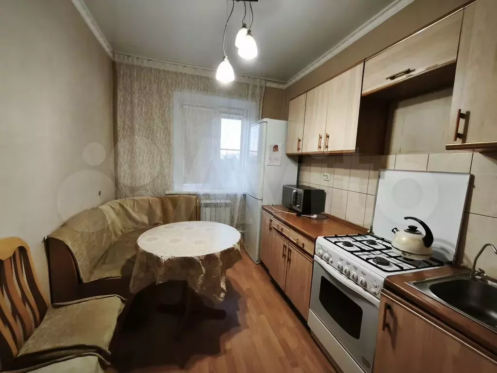 2-к. квартира, 65 м, 9/9 эт. - Фото 1
