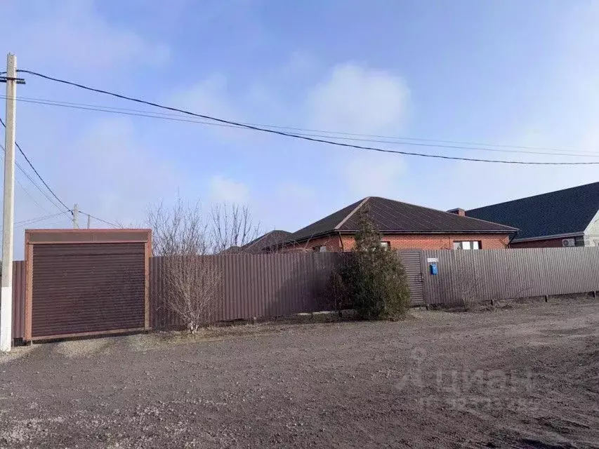 Дом в Ростовская область, Неклиновский район, с. Новобессергеневка ул. ... - Фото 2