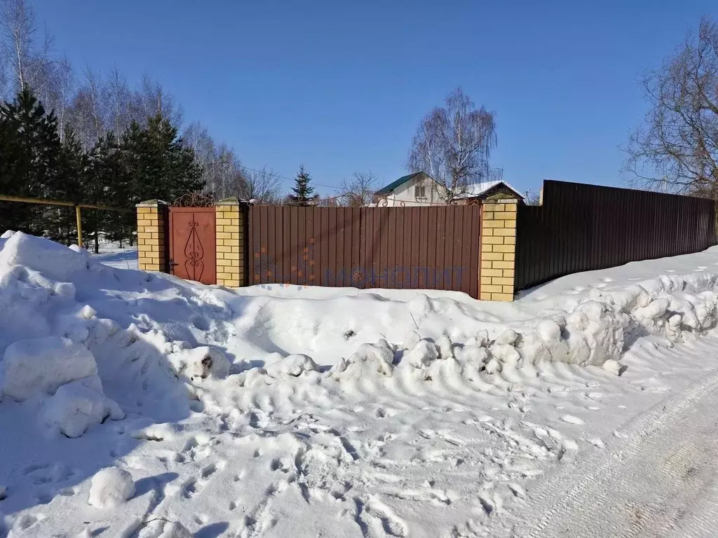 Участок в Нижегородская область, Нижний Новгород д. Комарово, ул. ... - Фото 1