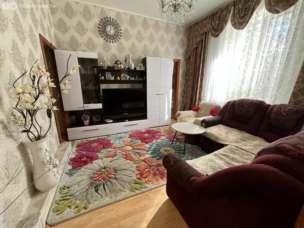 3-комнатная квартира: Брянск, 2-я улица Мичурина, 1А/1 (43.1 м) - Фото 0