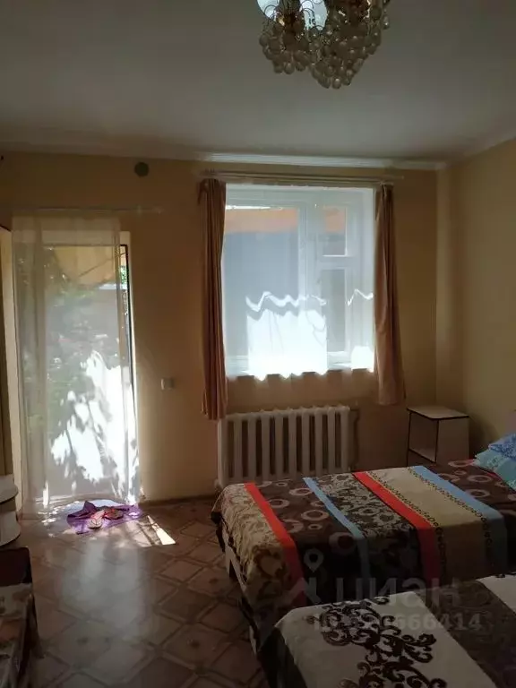Комната Крым, Сакский район, Новофедоровка пгт ул. Садовая, 12 - Фото 1